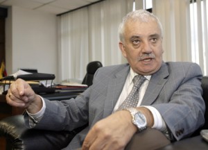   Galo Chiriboga. 