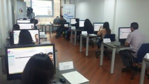 La carrera por el primer lugar empezó hace 10 minutos