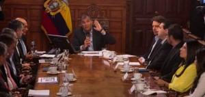 Correa sobre candidatura: "Me les presento en octubre, depende del nivel de bravuconería de los de siempre"